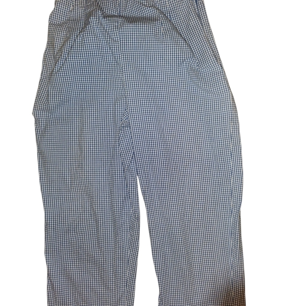 Briggs New York Black and White Checkered Capris